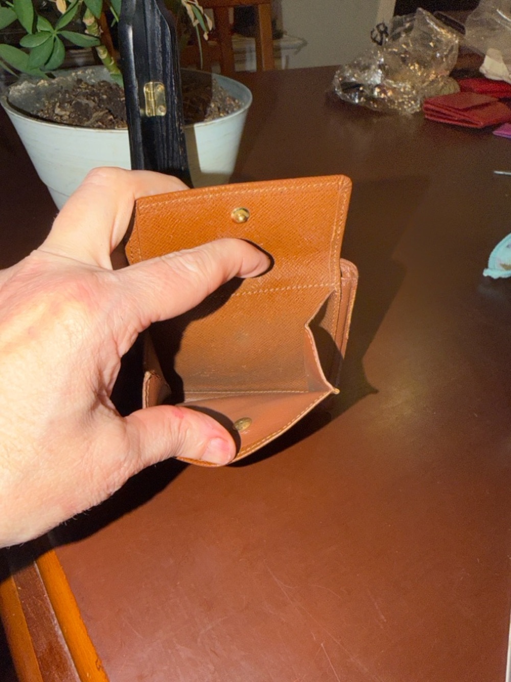 Louis Vuitton Monogram Canvas Wallet - Brown & Gold - Picture 5 of 10